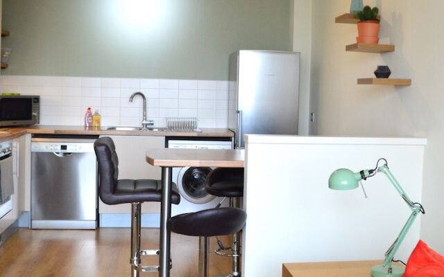 1 Bedroom Apartment With City Views