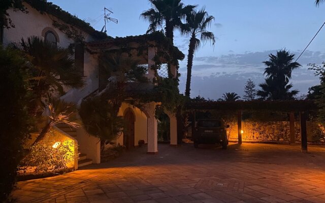 Villa Loredana in Fontane Bianche