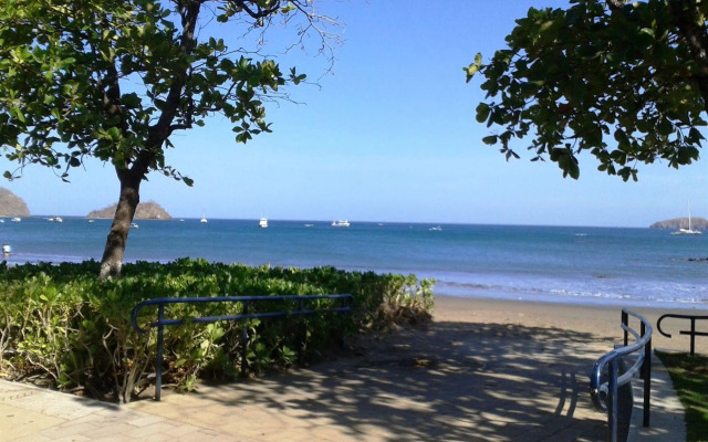 Coco Beach Hotel