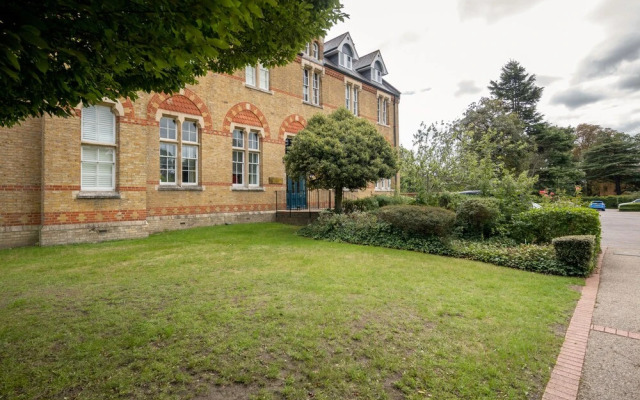 Watford Junction Suite - Modernview Serviced Accommodation
