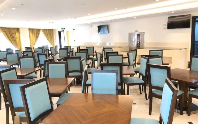 Zaha Al Madina Hotel