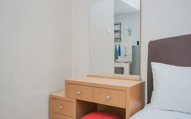 Furnished and Simple Living Studio Serpong Greenview Apartment