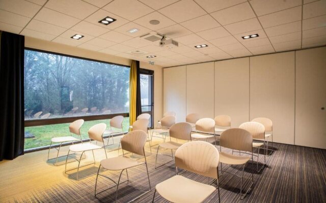 Appart'City Collection Genève Aéroport – Ferney Voltaire