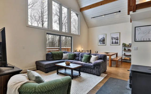 The Powder House 4 Bedroom Home