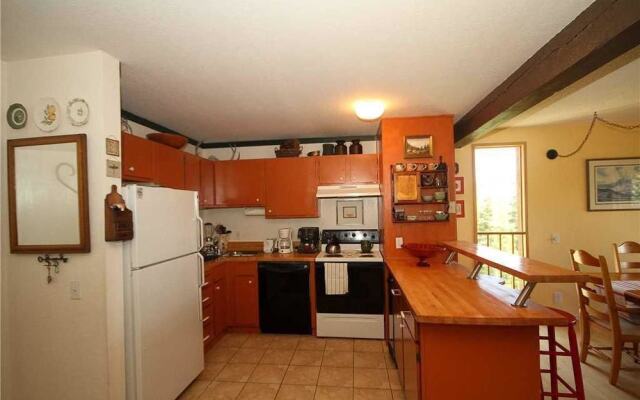 Mammoth Ski & Racquet Club #54