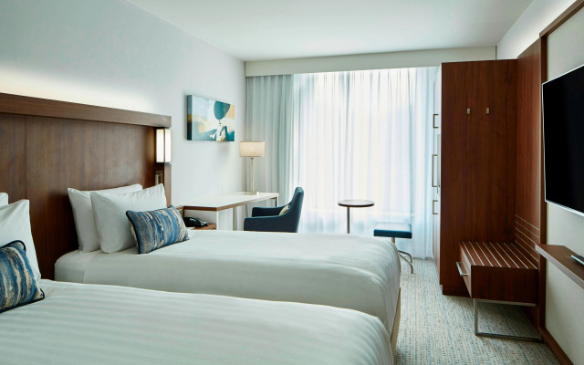 Courtyard by Marriott Luton Airport - Image 7