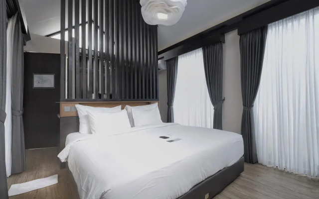 Sunsetfalls Gardens and Resort