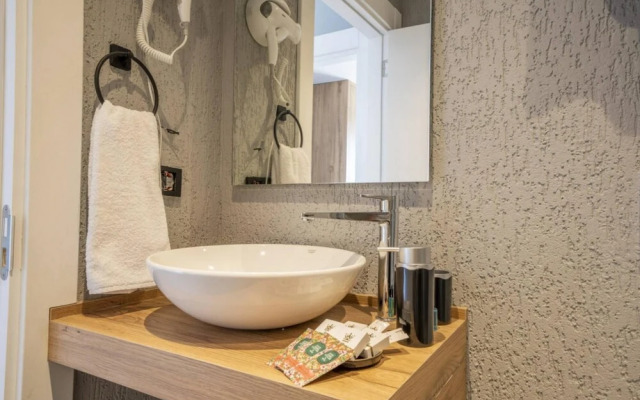 Deluxe Suite Close to Beach in Bodrum