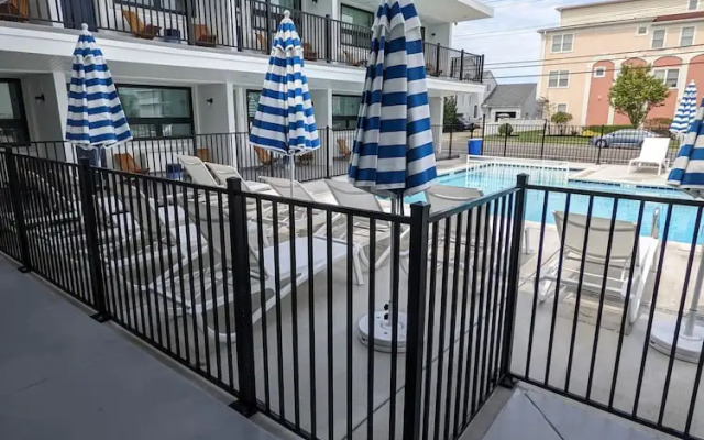 Seaport Inn