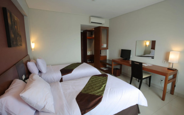 Aston Tanjung City Hotel