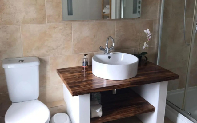 The Bear Hotel, Crickhowell