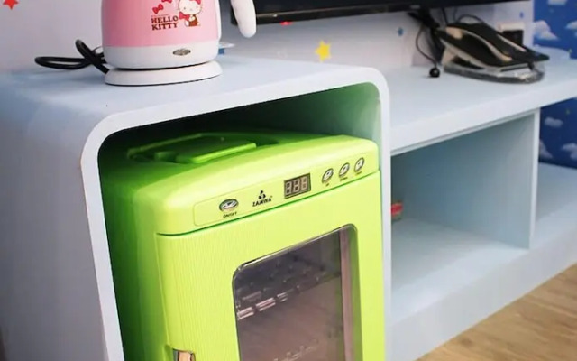 Poetic Castle-Family Theme Villa