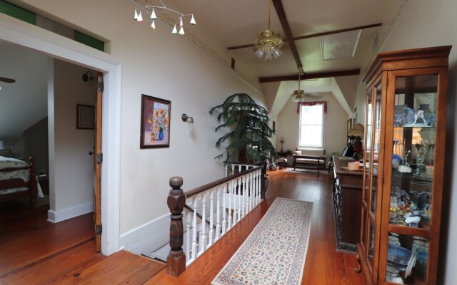 The Stovall House