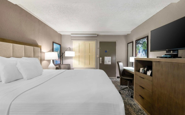 Best Western Savannah Historic District