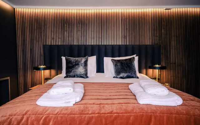 Sweeney Aviemore One