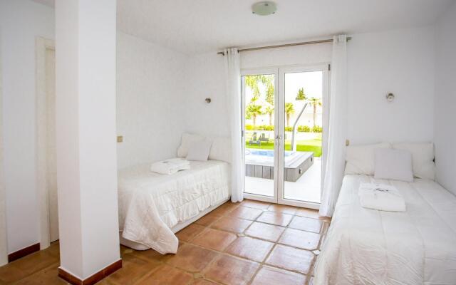 30439 - Fantastic Luxury Villa Near Marbella