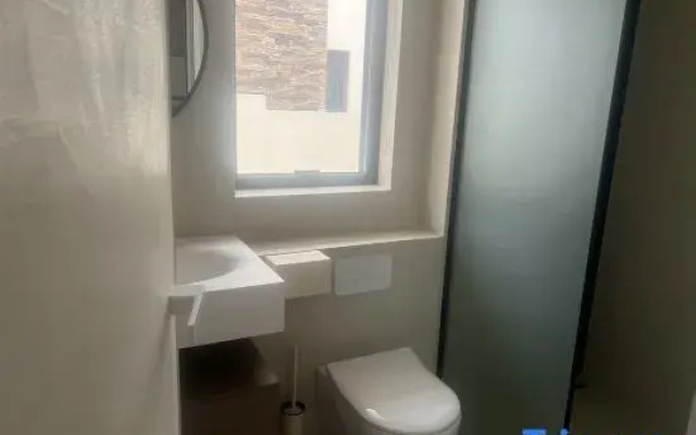 Xile Holiday Villa (Hailing Island Poly Yintan Branch)