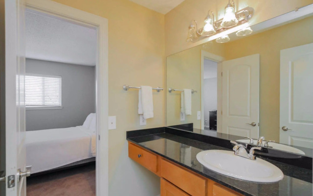 Vanderbilt Exclusives by YouRent