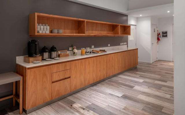 Dazzler by Wyndham Buenos Aires Polo