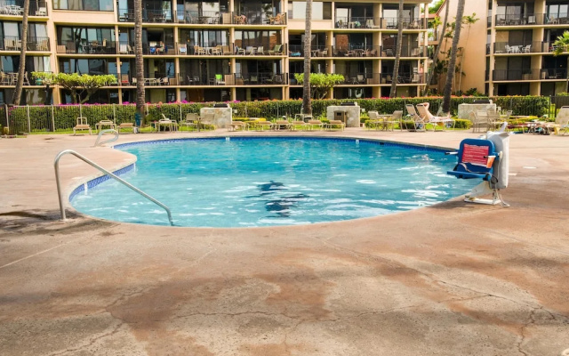 Papakea A403 3 Bedroom Condo by RedAwning