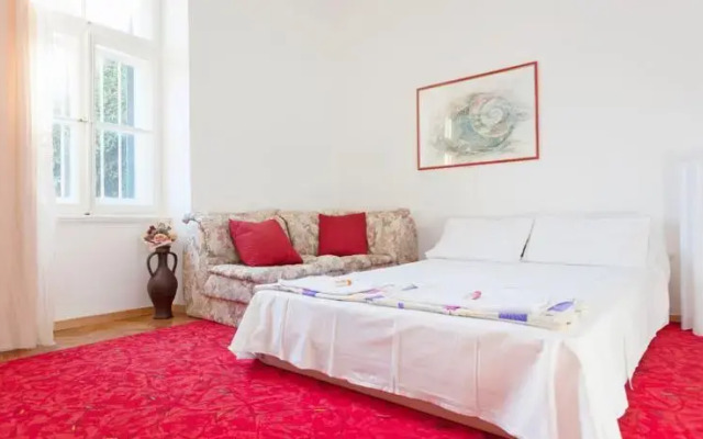 Apartment Red Coral