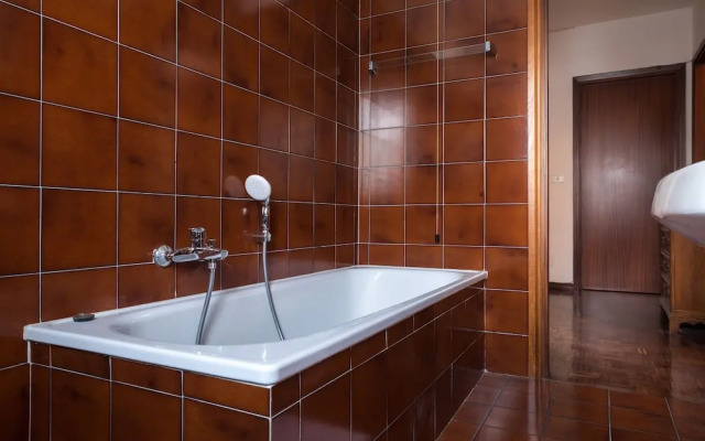 Appartamento immerso nel verde! Vicino all'Ospedale