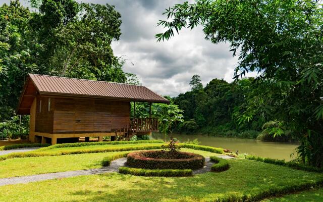 Kandy Cabana Eco Resort