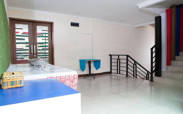 Excellent Seven Hotel