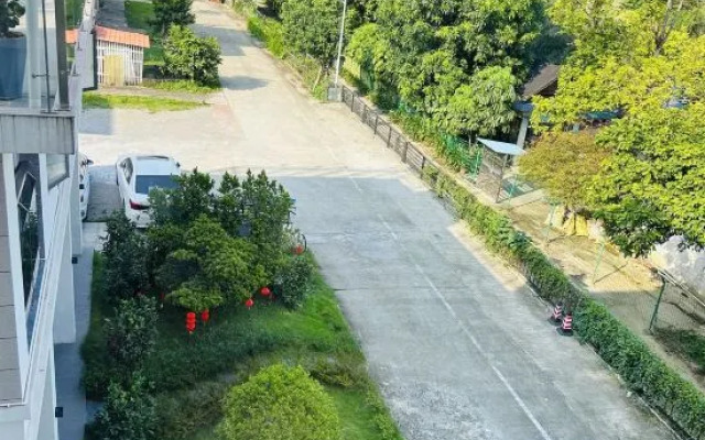 Qingyuan Chunmei Banshan Hot Spring Homestay