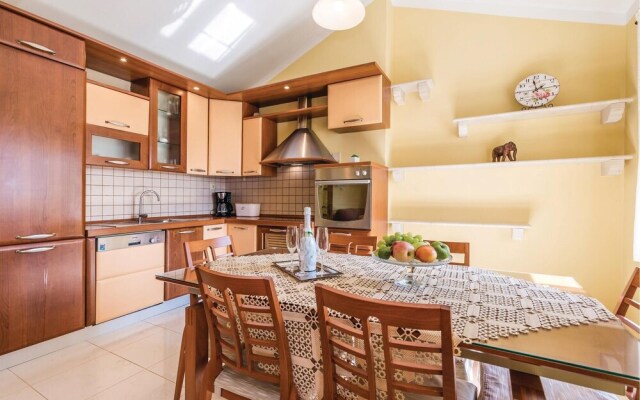 Beautiful Home in Povljana With Wifi and 2 Bedrooms