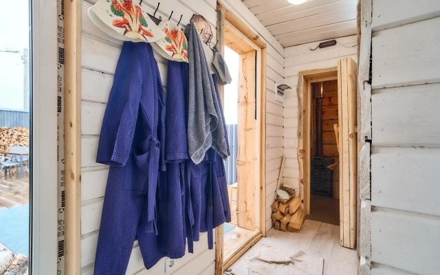 Lucky Home Rent on 45A Rybachy Street