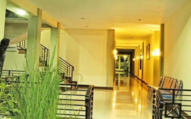 Gumilang Hotel