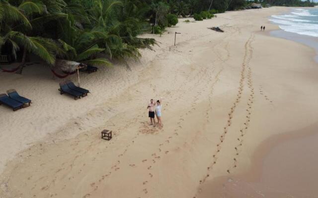 Marakolliya Beach Resort