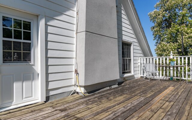 Chestnut Inn Bed and Breakfast