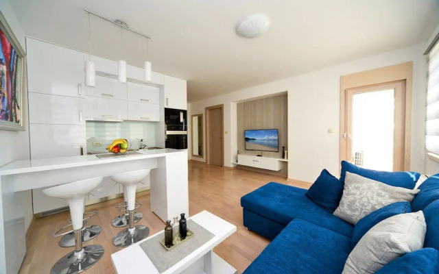 Lux Beach Apartment