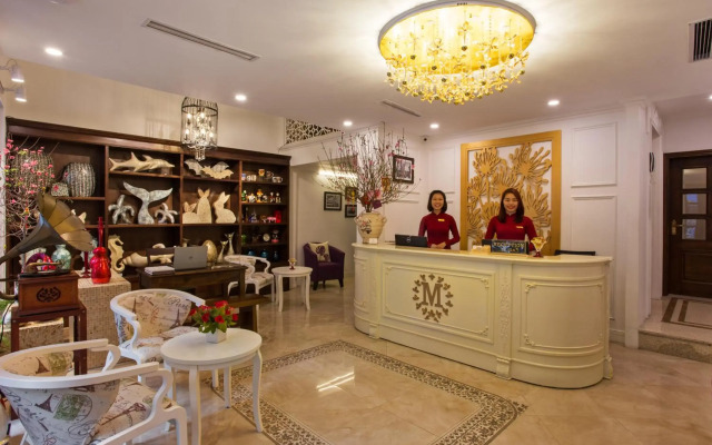 Maro Hotel
