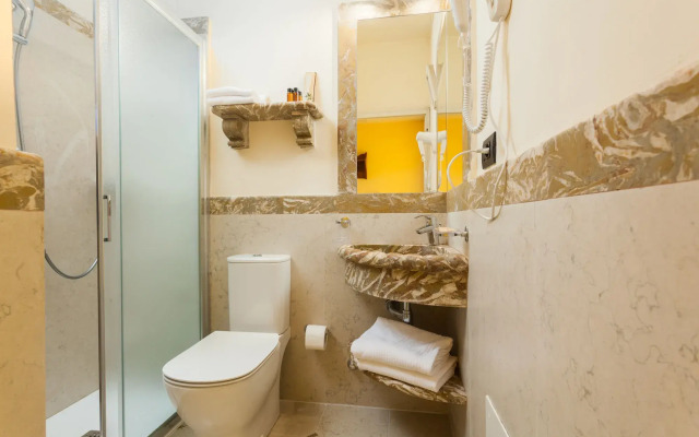 Villa Isabella Hotel & Residence