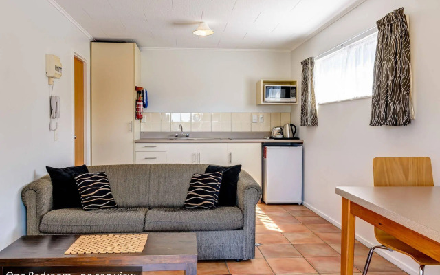 Kaiteri Motels and Apartments