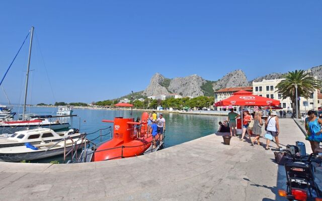 Apartments Roza