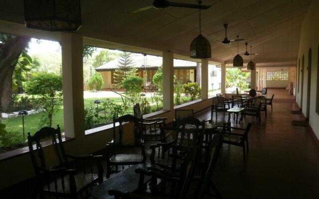 Nest rest inn