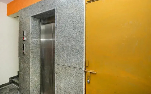 Sri Sai Guest House By OYO Rooms