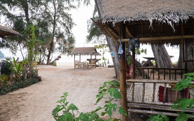 Deeland Bungalows