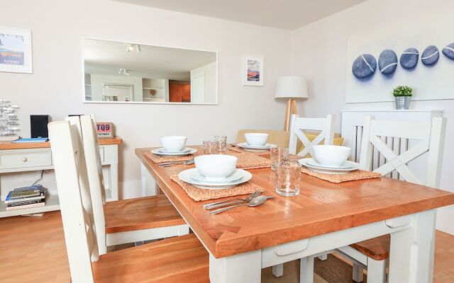 15 Combehaven