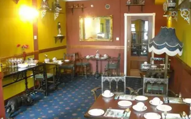 Banner Lodge Guest House