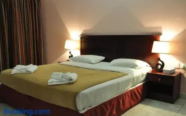 Sahara Hotel Apartment