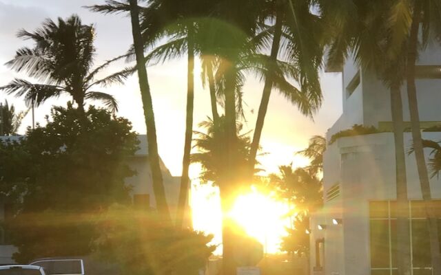 Lombardy Inn on Miami Beach