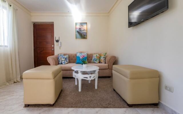 Fully Equipped 2br Apt-dt5mins To The Beach
