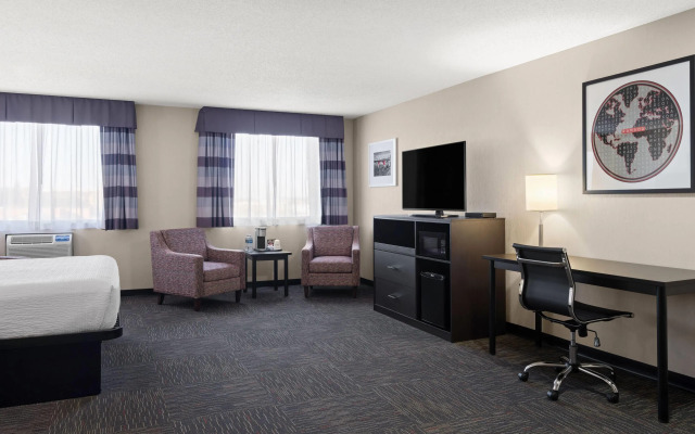 Ramada by Wyndham Saskatoon
