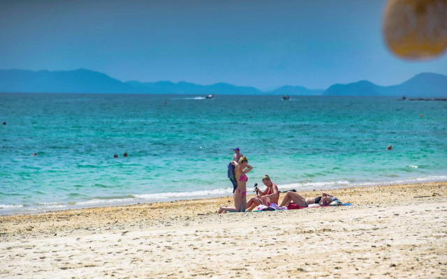 Anyavee Krabi Beach Resort