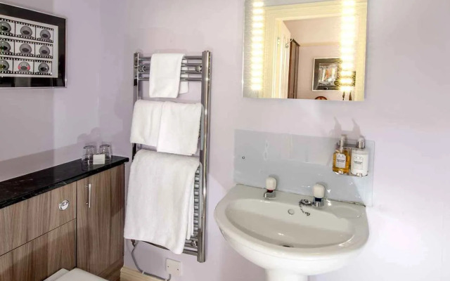 Ees Wyke Country House